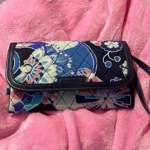 Vera Bradley wristlet wallet